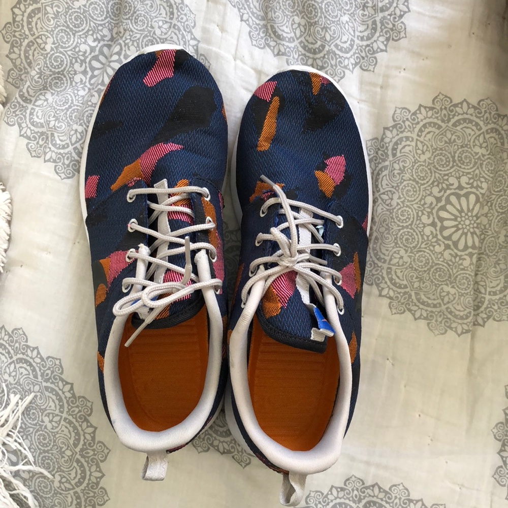 Nike shoes